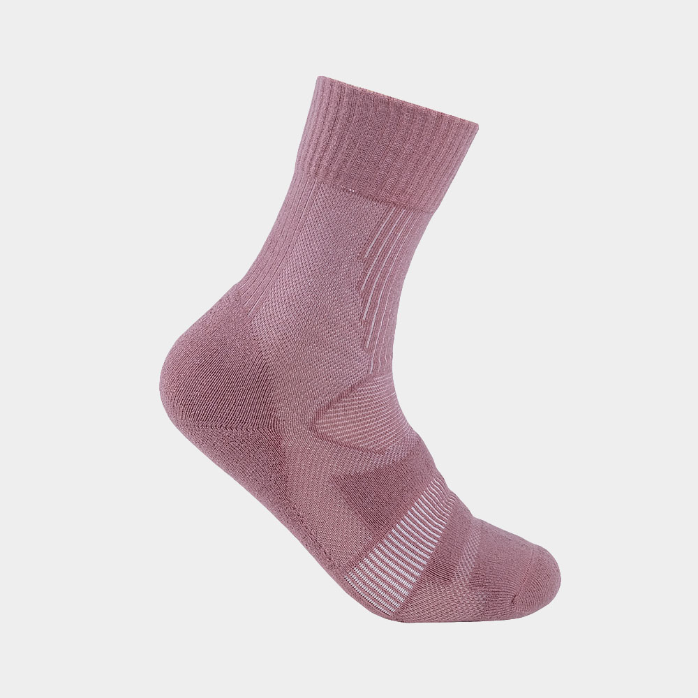 Lightweight Merino Wool Crew Socks with Targeted Cushioning